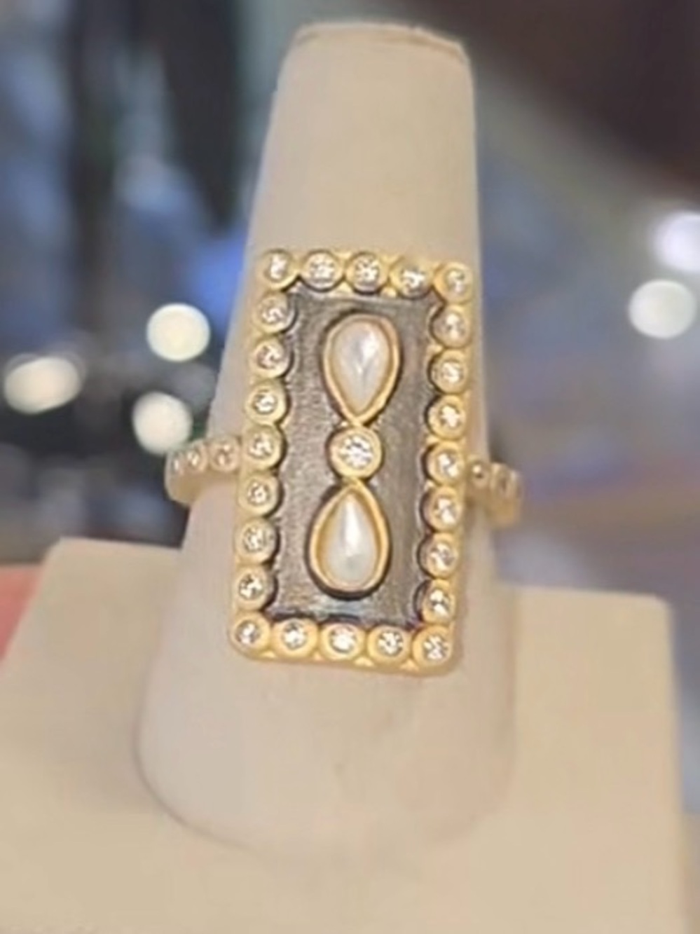 Freida Rothman MOP ring size 7 or 8 - NEW